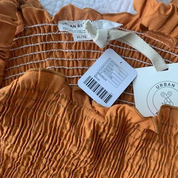 Elegant Orange Women's Dress - Picture 3 of 4